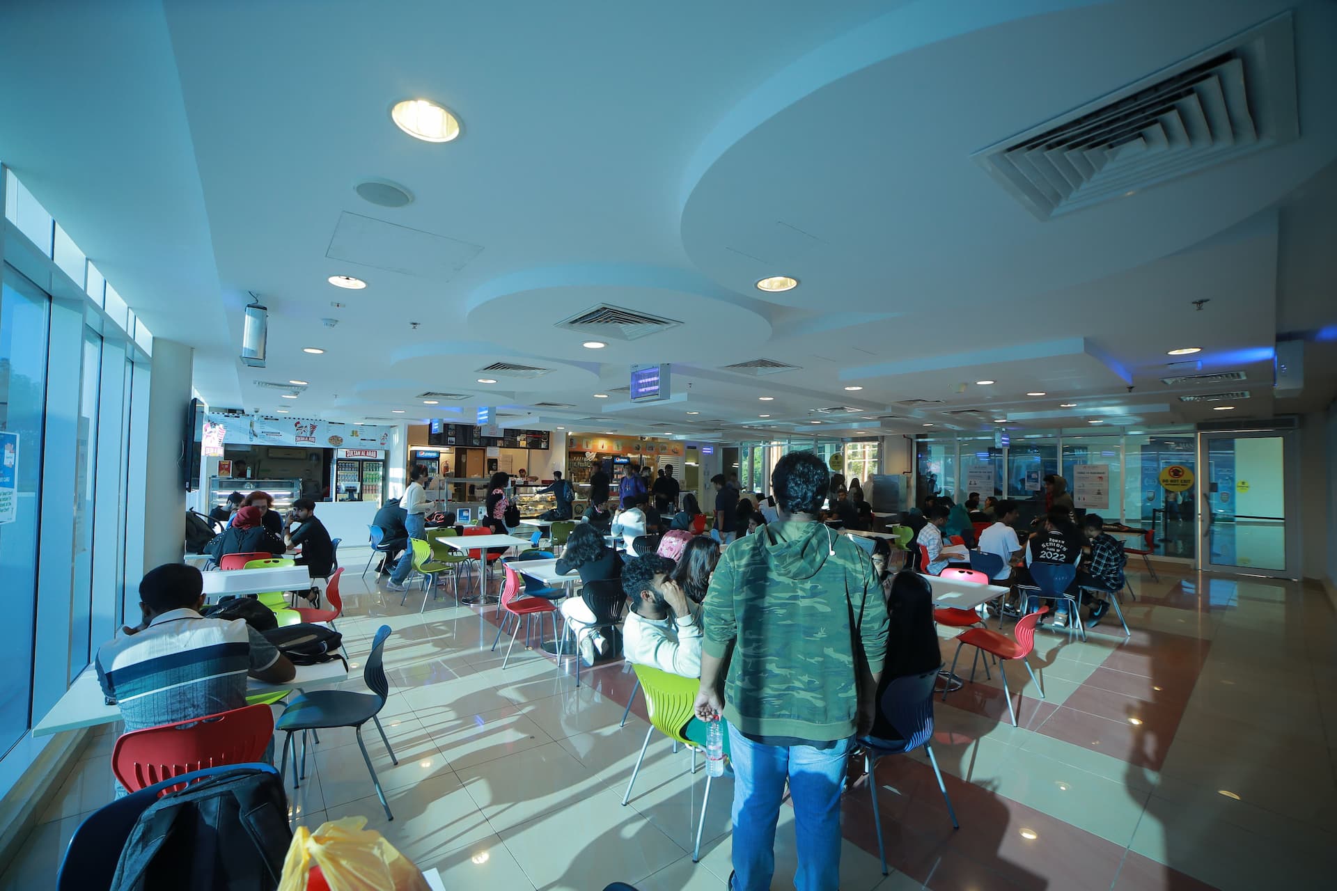 Food Court