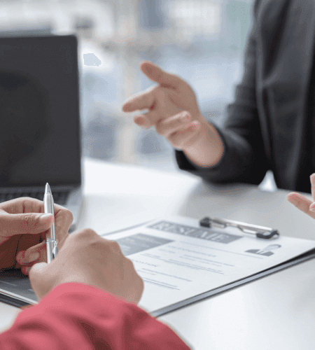 Top Skills Employers in the UAE Look for in Business Graduates